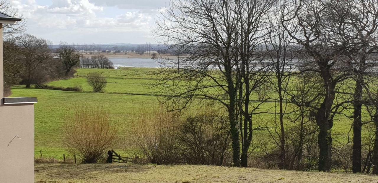 Meuble 3 Etoiles, Proche Plages Debarquement Dans Les Marais Du Cotentin A Carentan Eksteriør bilde